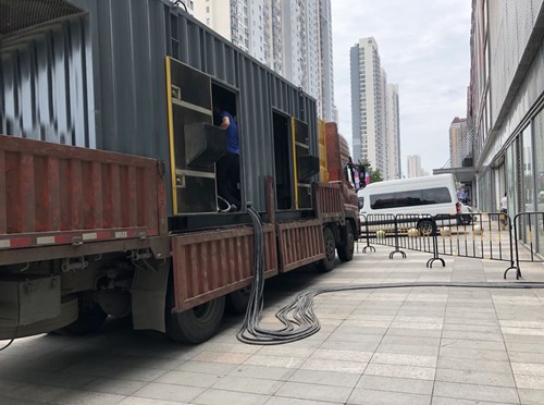 贵德柴油发电机空气滤清器在不同季节的更换周期是否有差异？
