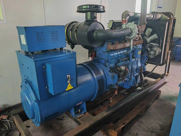 贵德100kW柴油发电机组使用多级机油有哪些优缺点？